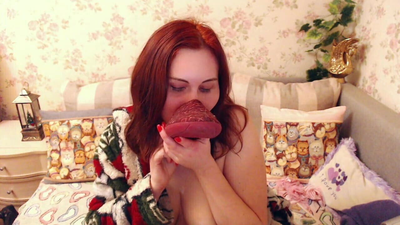 sniff armpits dirty slippers