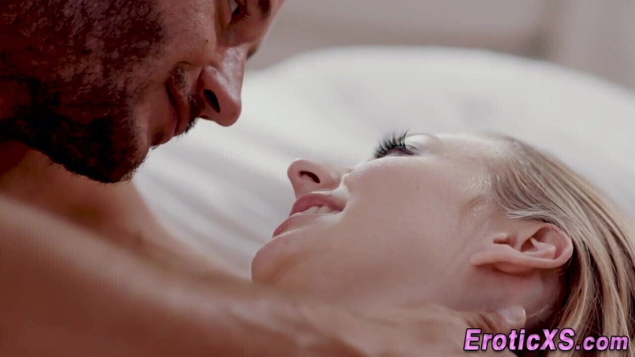 gets pussy jizzed after riding