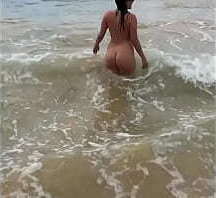 Play Nude Beach Sinn Sage