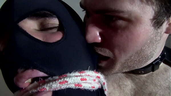 Bande annonce Fais salope grosse queue master Gaysight.com