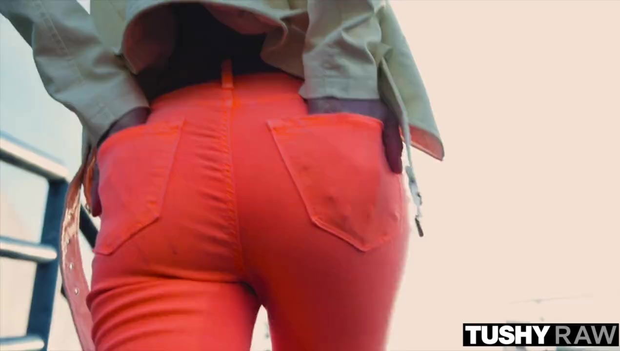 TUSHYRAW thinks about getting chopper arse