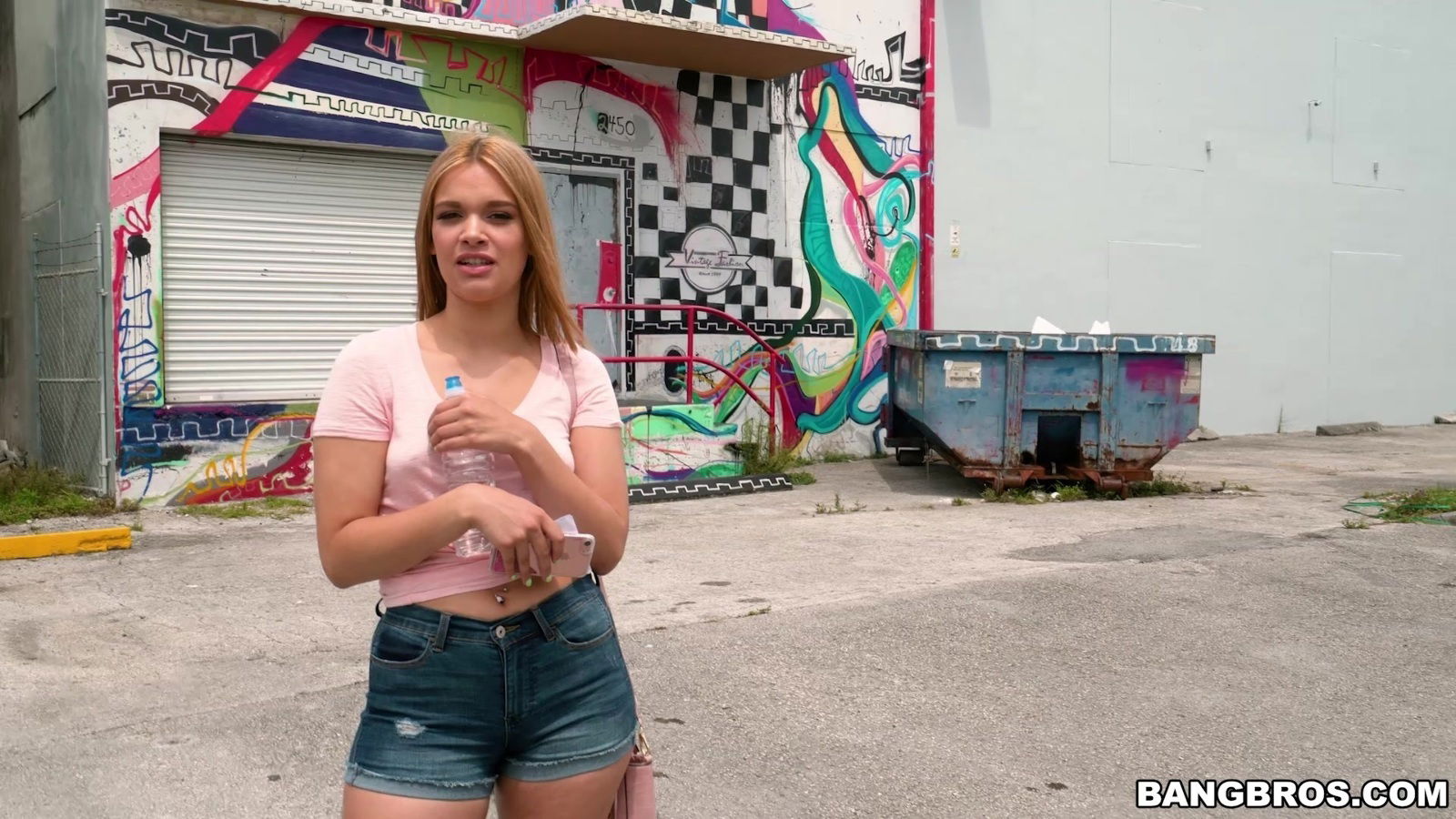 Small boobs amateur Kendall Kross gets fucked stranger