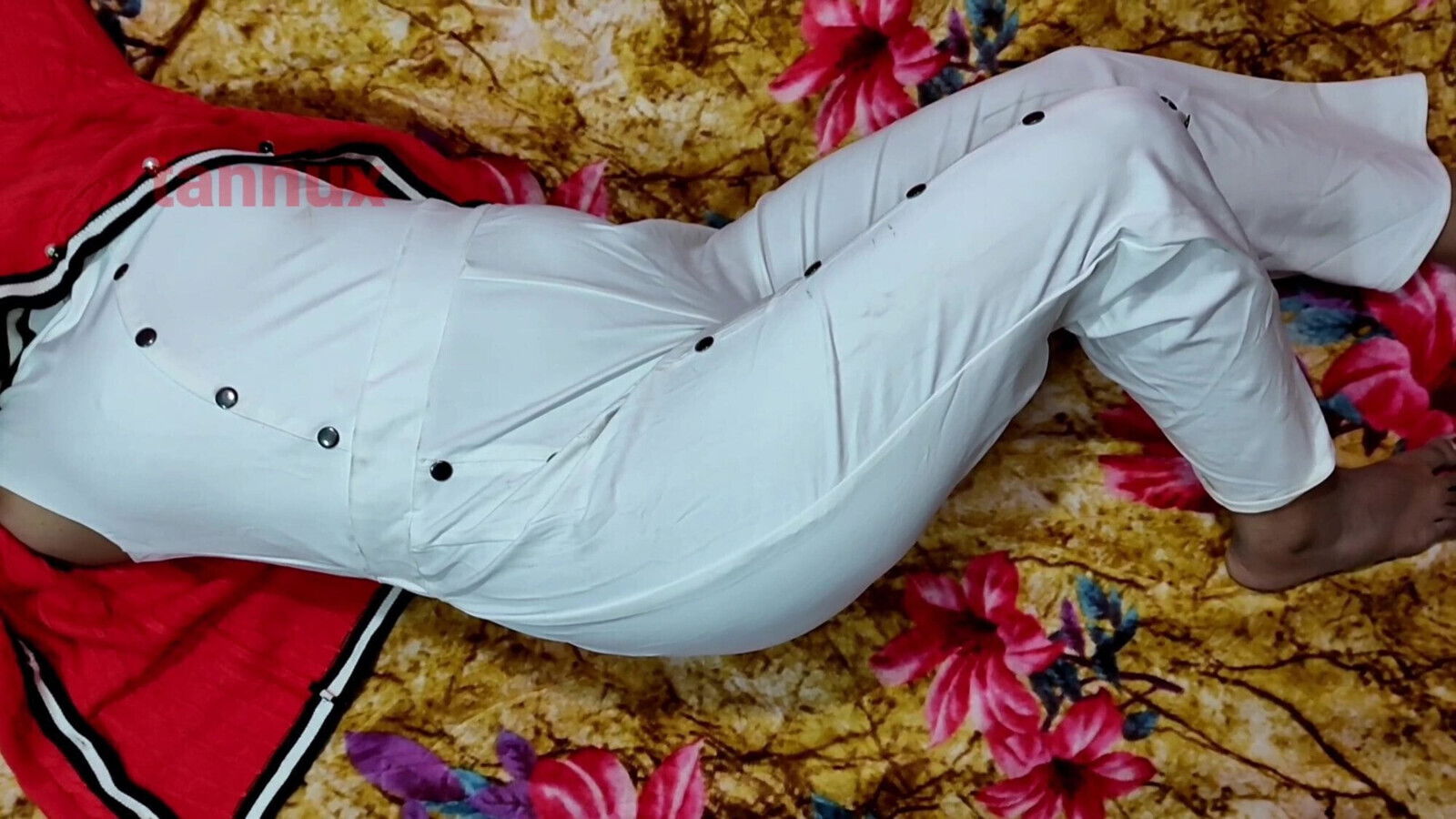 Teen girlfriend Tanya Pussy Tight Dress