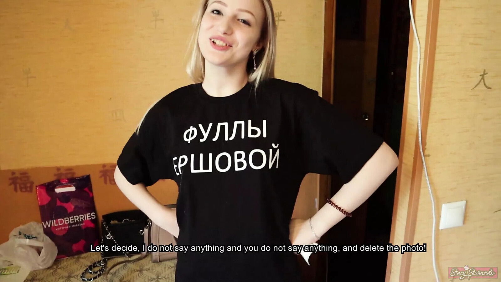 Older brother punishes little sister stealing!