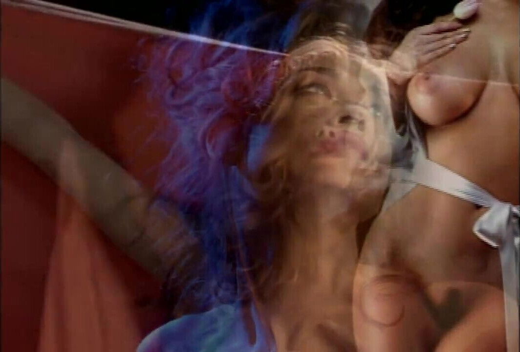 Carrie Stevens Playmates Bust'n Out.