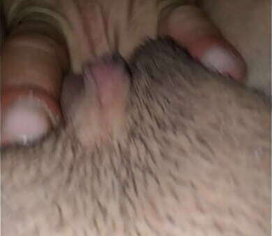 Argentino chupando concha Squirt