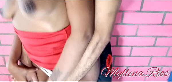 dando p&eacute_ (Myllena Rios)