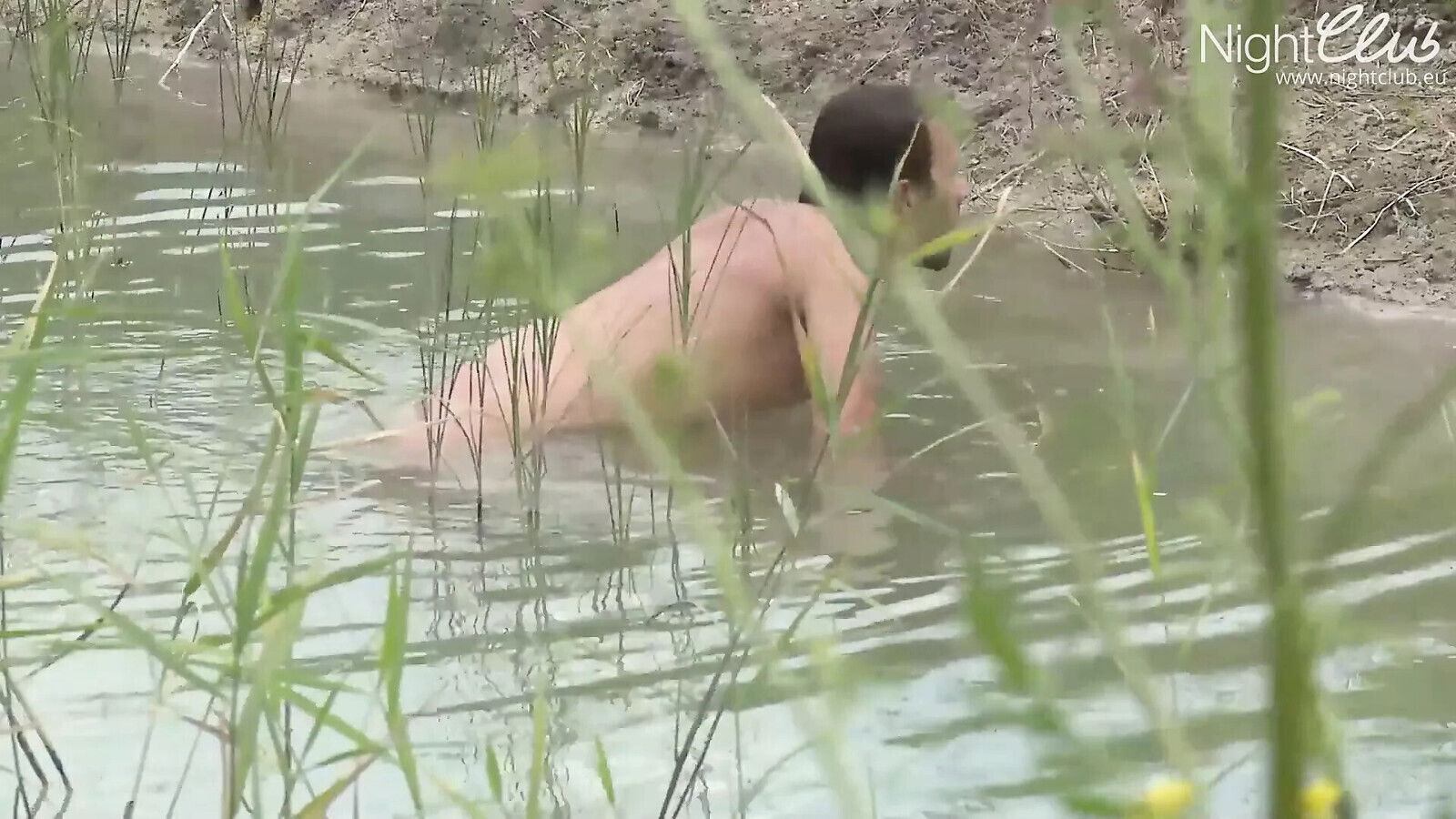 Endlich Sommer, endlich hohen Grass