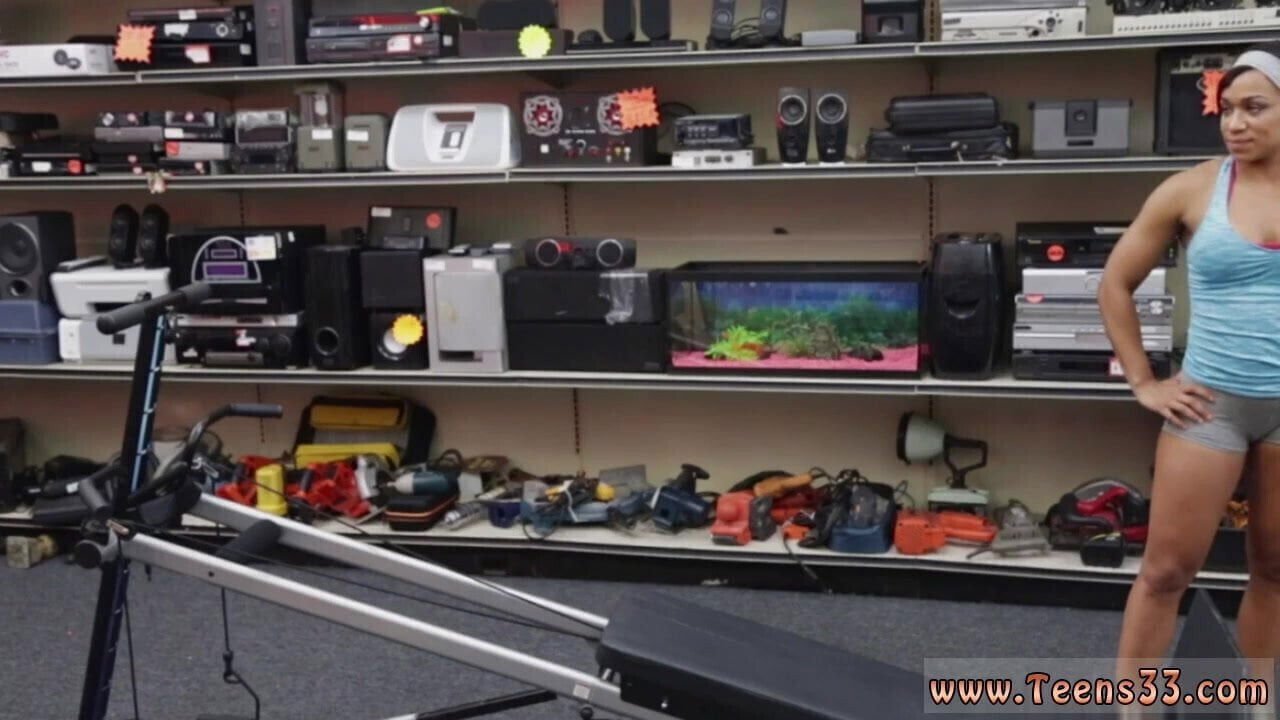 natural gangbang Muscular Chick Spreads