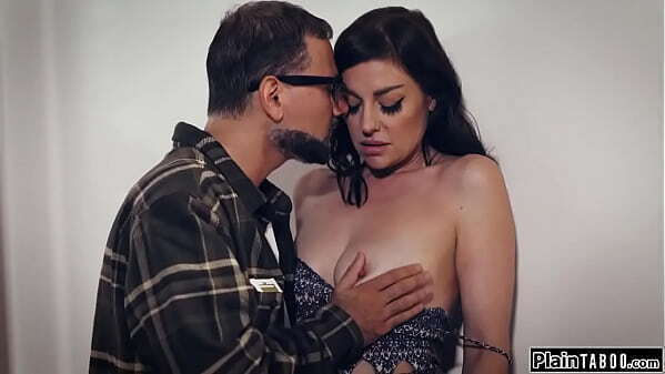 Creepy inspector wants fuck milf