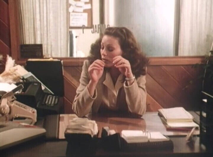 Eight To Four (Annette Haven)