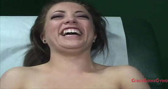 Irritated Carmen Valentina Work Physical &amp_ Pisses Doctor Tampa Examines Slower GirlsGoneGynoCom