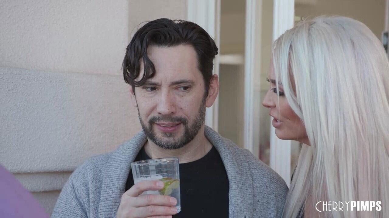 Big Tits Blonde MILF Babe Cucked Her Husband And Gets Fucked Doggystyle