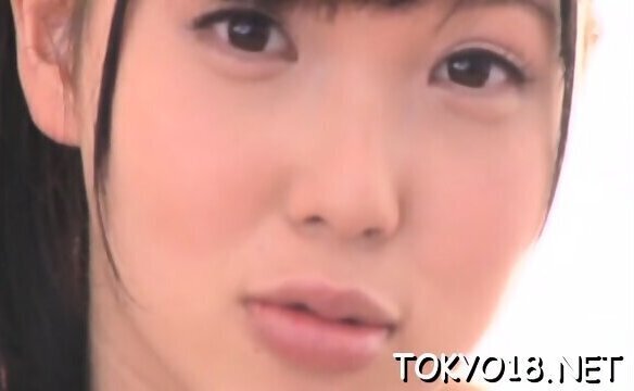 Kanako Sakuragawa getting slit drilled