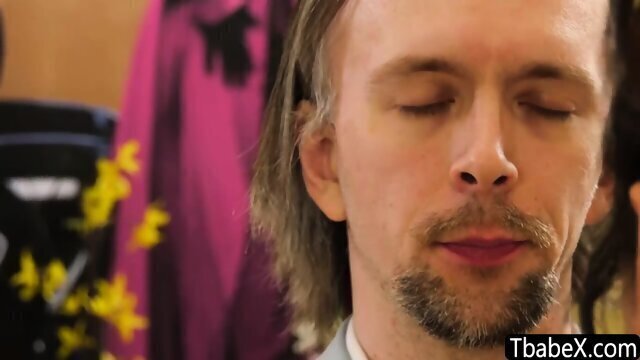 Brunette tgirl Beth Bell dips bigcok mouth