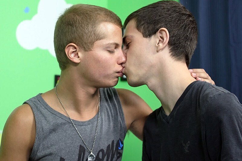 Blade Woods #38; Conner Bradley - Blade Gets Boinked By Conner - BoyCrush