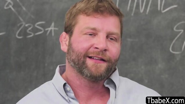 Brunette tbabe Milli Quinzel sucks professors