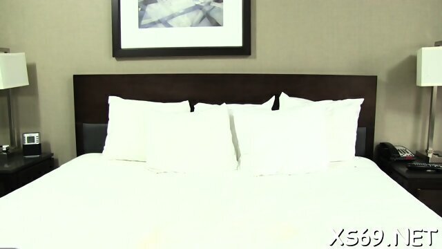 Savory barely legal Angie cums hard