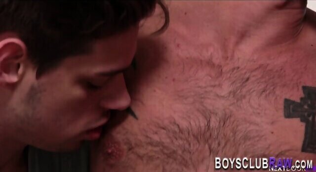 Buff dudes twink bareback fuck