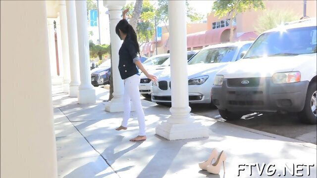 Voracious brunette Jazmine cherry