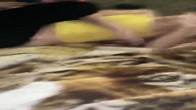 White Creaming Seconds