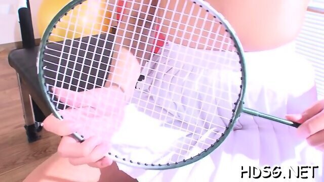 Lewd hottie Suzu Minamoto rubs clit