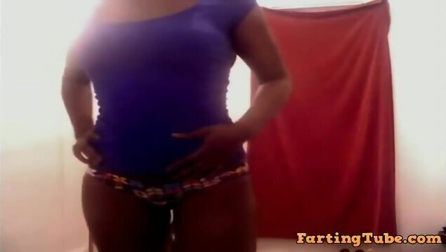 black booty bitch farting