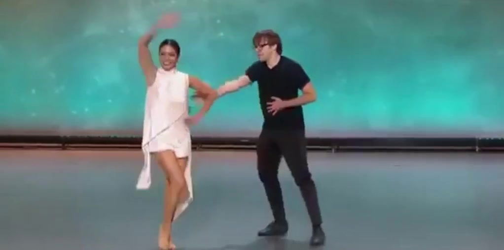Vanessa Hudgens - ''So you Think you can Dance'' s14e01