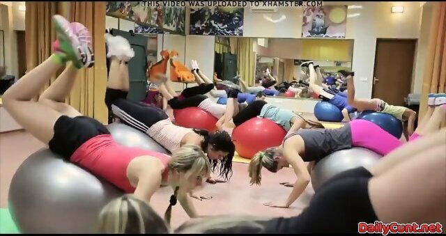 Yes!!! fitness CAMELTOE (yoga)