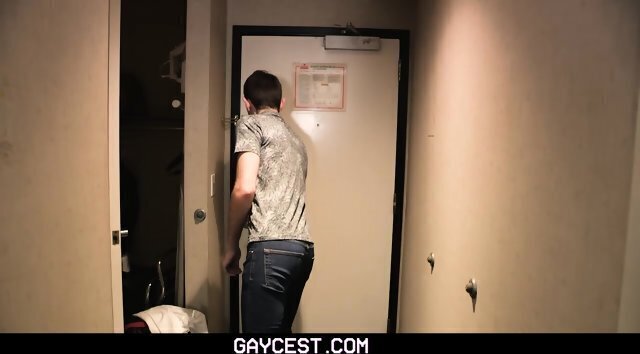 FamilyDick Horny Barebacks Stepson After Shaving