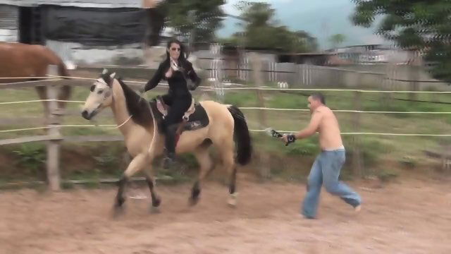 Plantation Discomfort Kalinda