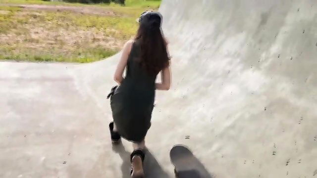 Love-making vibrator public areas skate park