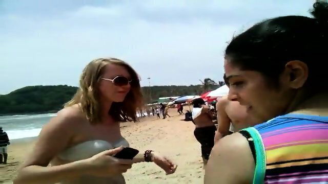 foregin gals savoring