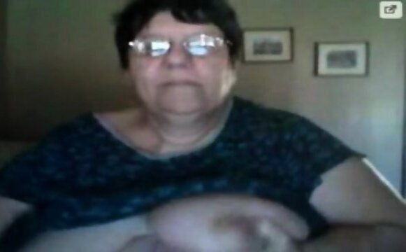 Novice Grandmother while webcam