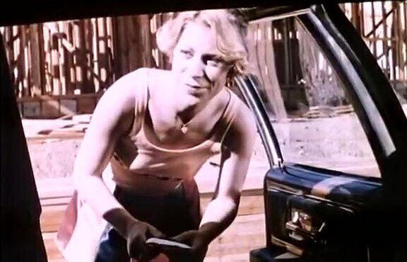 Samantha Morgan, Serena, Elaine Wells in vintage sex clip