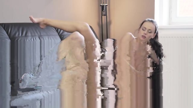 Teen gives blowjob Guitar hero