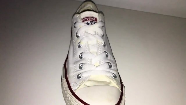 Sisters Shoes: White Converse