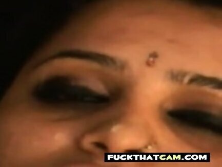 Cute Indian Girl Cummed Over face Caught