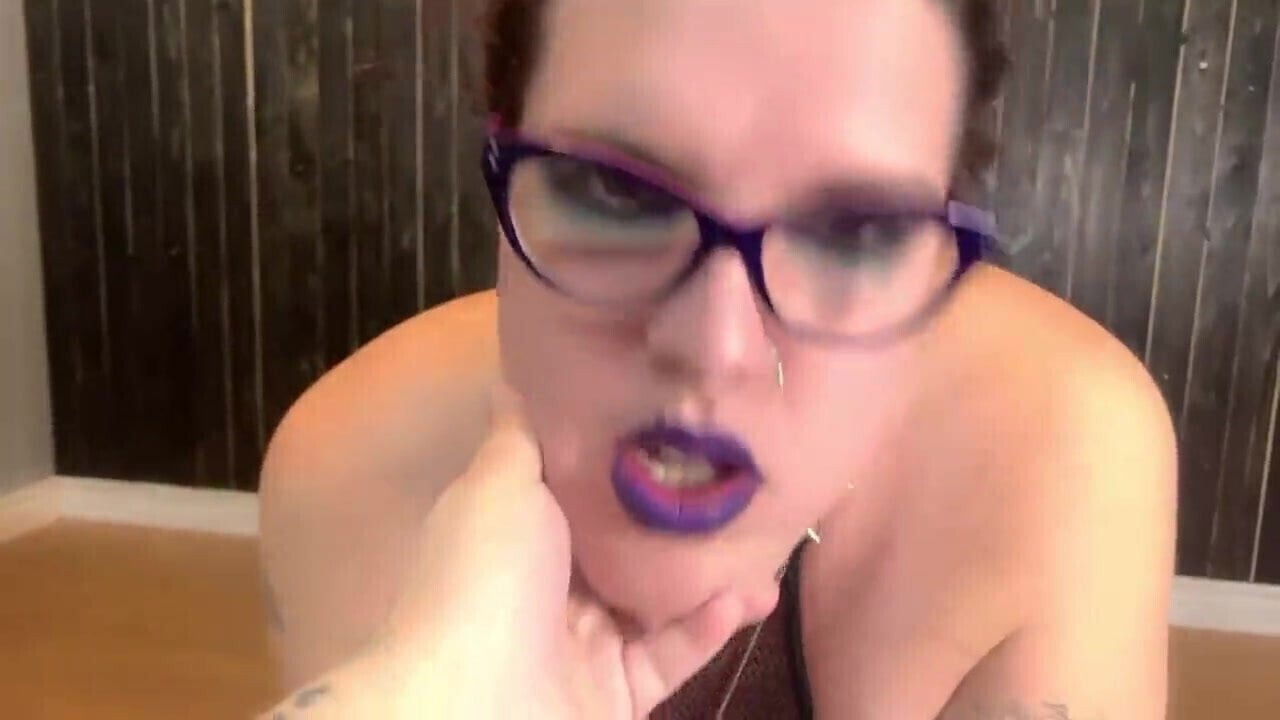 Chubby trans girl Freja sucking command