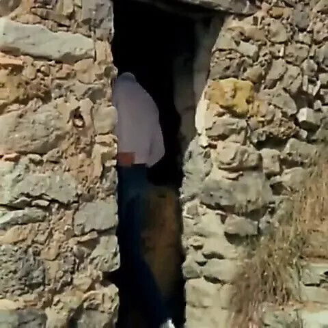 Imran Khan Pakistani president outside