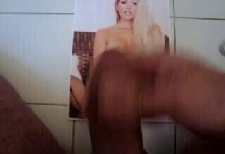Cum on sexy Picture