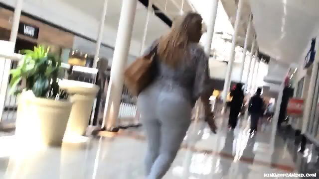 Latina Milf White Jeans strolling down Mall