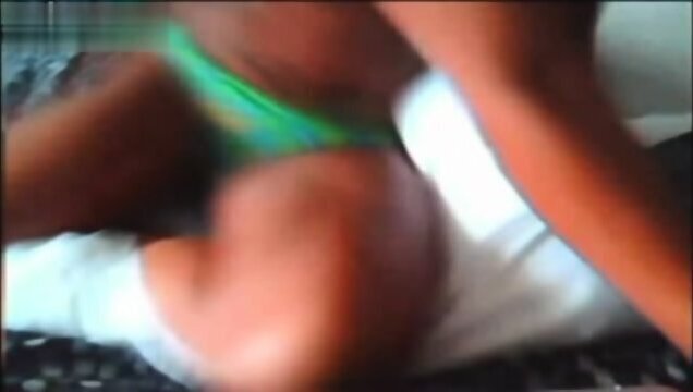 Webcam ebony making herself horny more videos