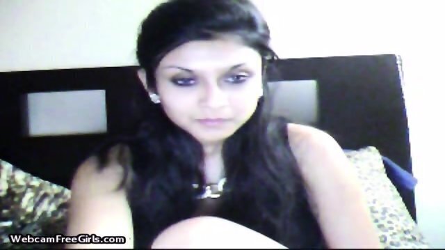 Real Arabic Egypt Masturbates Extreme Orgasm