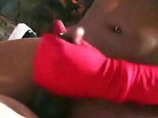 'CLOSE UP' SHEMALE CUMSHOTZ 1