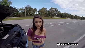 Stranded plays with traffic