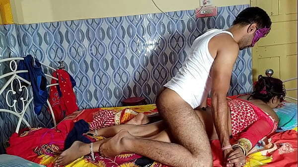 ढोंगी बेहोशी लड्डू खिला मेरी कुंवारी चोदी साफ़ हिन्दी आवाज