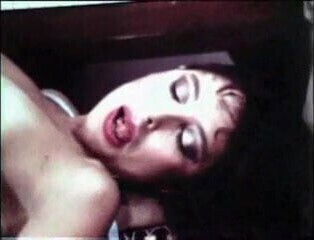 8mm Vintage(Andrea Adams,Shanna Evans) (Gr-2)