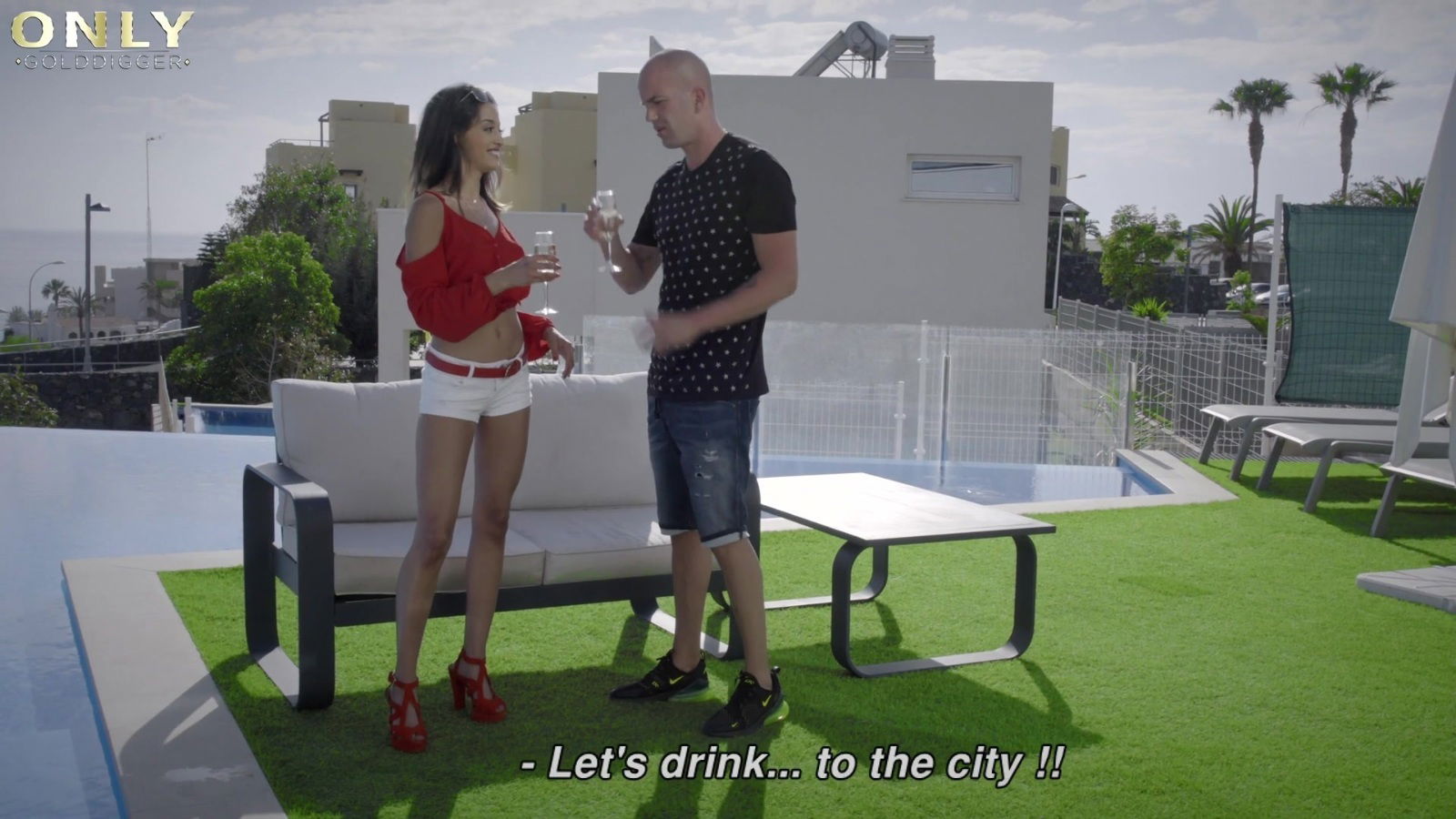 Amateur outdoors fucking with hungry Latina Scarlett Domingo