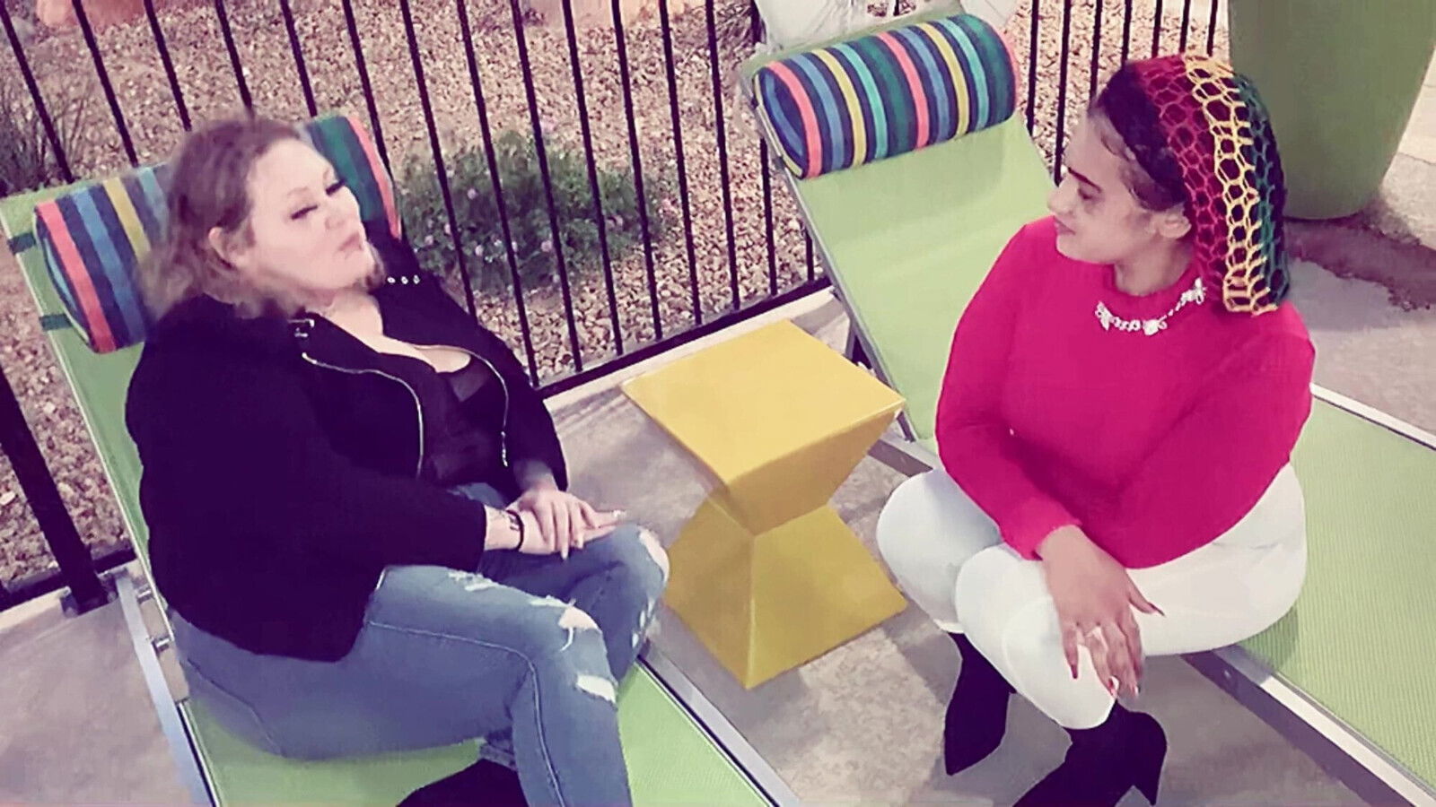 Horny Lesbian business partners exchange ideas bed!